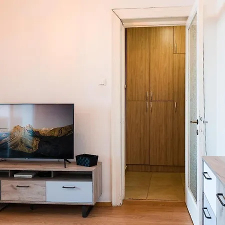 Apartman Ultra Modern Close To Old Town - *