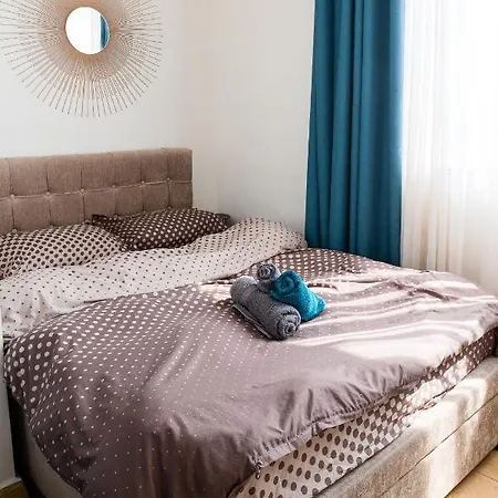 Ultra Modern Close To Old Town -